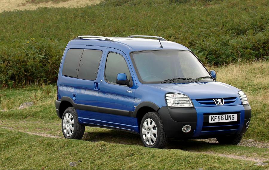  Peugeot Partner Tepee 2003 года  (фото 2 из 22)